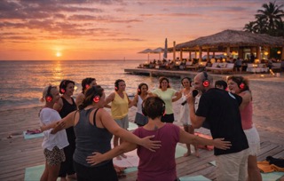 Private Sunset Breath Act group experience in Mallorca